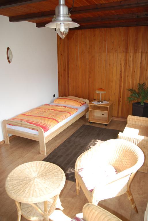 Ferienwohnung - Chayenne Apartment Mit 2 Schlafzimmern Klinga Ngoại thất bức ảnh